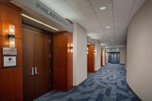 DoubleTree by Hilton Hotel & Suites Pittsburgh Downtown - image 40