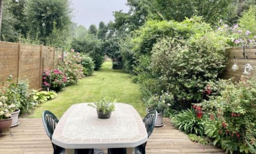 Family Home near Lille with Garden & Parking in Saint-Andre-lez-Lille