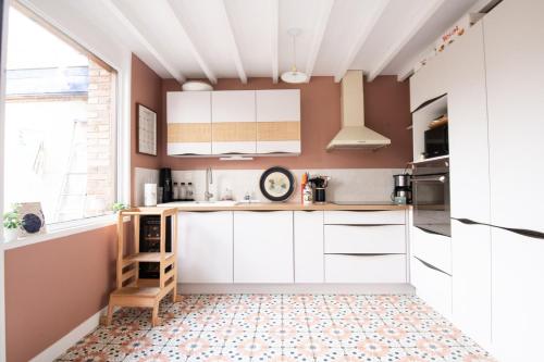 Family Home near Lille with Garden & Parking in Saint-Andre-lez-Lille