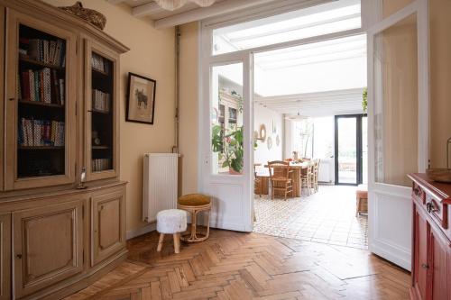 Family Home near Lille with Garden & Parking in Saint-Andre-lez-Lille