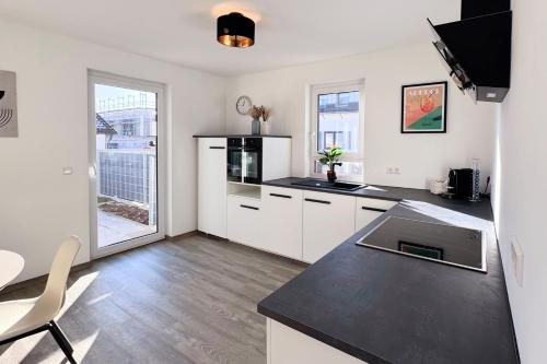 virtuve, Modernes 118qm Haus für Ferien und Arbeit (Modernes 118qm Haus fur Ferien und Arbeit) in Remchingen
