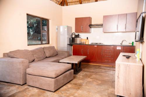 Falcon Lodge ET in Bela Bela