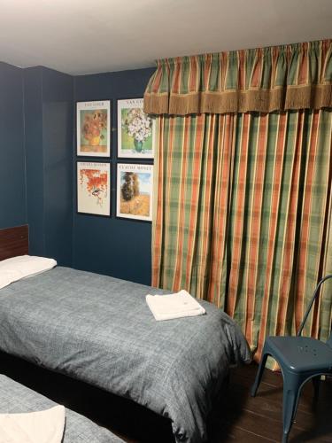 Four Stars Hotel - image 6