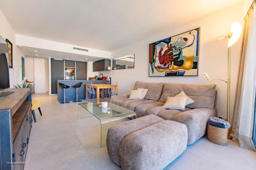 Villa Lerins 401 by Halldis