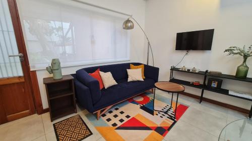 Excellent location surrounded by beautiful gardens
