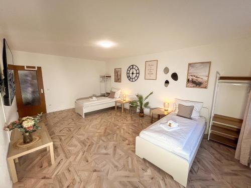 C4S - COME4STAY - Toging - InnStay - 3 Zi Apartment in Toging - 7Personen - Kuche - Badezimmer - Bal in Erharting