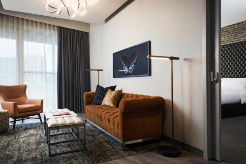 Archer Hotel Tysons - image 9