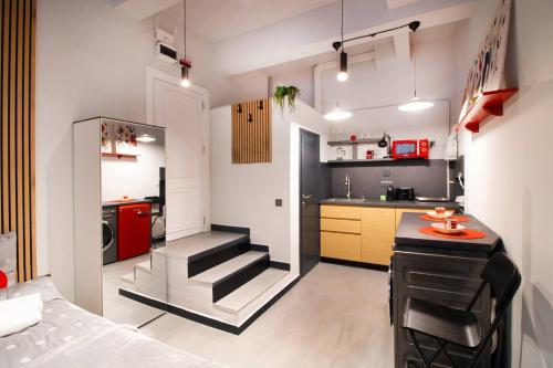 Near NDK - Washer&Dryer - Fast Wi-Fi - Kitchenette, 