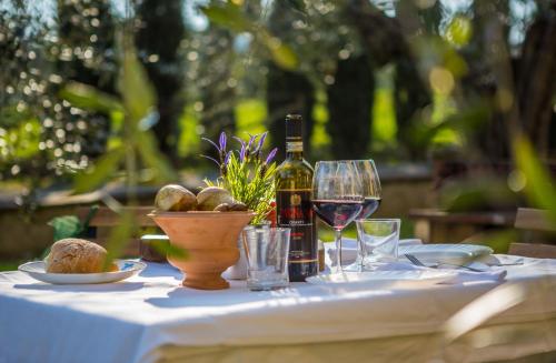 Agriturismo Fattoria Pagnana Wine & Pool in Ріньяно Сульарно