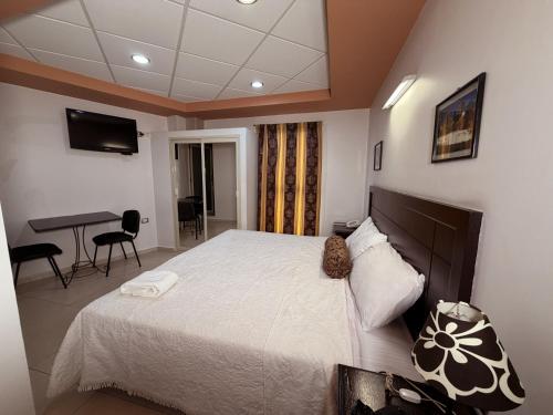 Rolovi Hotel Xalapa Centro – Jalapa, CA
