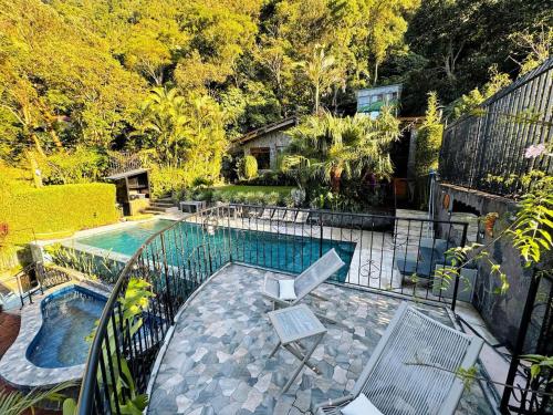 Private Room With Jacuzzi, Pool, and Sauna. in Sanluka Toliman