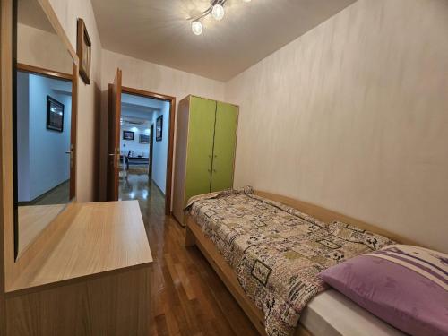Luxury 3-Bedroom Apartment in 查普利納