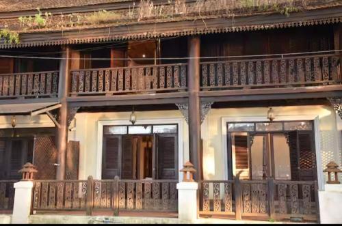 Colonial House Mekong River View - image 2