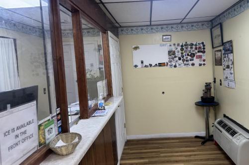 Fincastle Motor Inn - main image