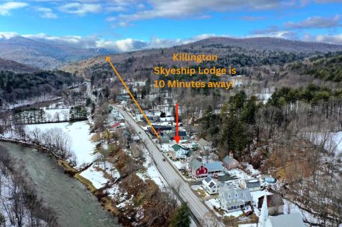 2 Queens 10 Min to Mountains Bridgewater Inn in Bridgewater, USA