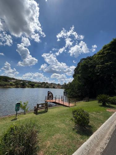 Refúgio em Atibaia (Refugio em Atibaia) in 維多利亞蓮花園