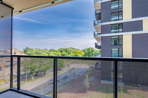 Brand NEW Studio with balcony - image 9