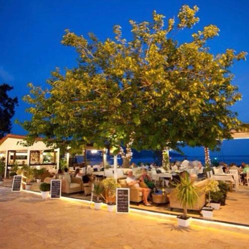 Ресторан, The Place Boutique Hotel Kalkan in Кас