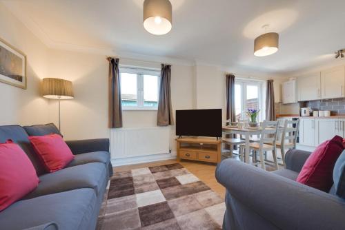 Iekārtas, 2 Bed in Chedgrave oc-2251 in Loddona