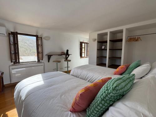 Casa Única (Casa Unica) in Restabal