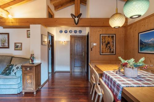 Bar/lounge, Penthouse Center Madonna di Campiglio VN in Palu