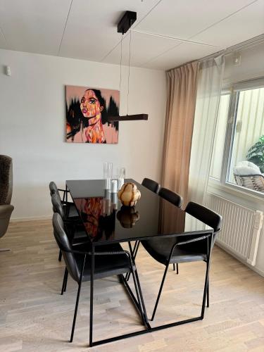 Hus, barnvanligt, nara strand in Vallas