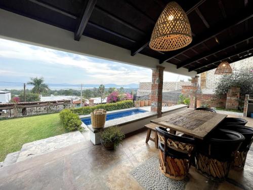 Private Heated Pool - Lake View House - Golf Club in San Nicolás De Ibarra