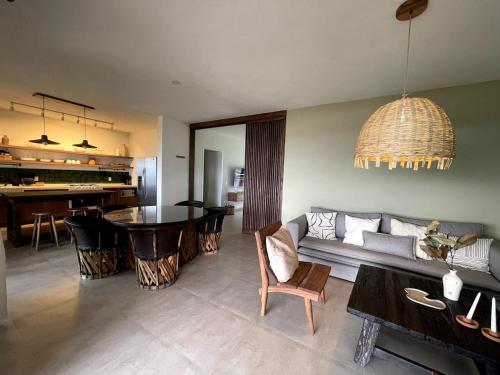 Private Heated Pool - Lake View House - Golf Club in San Nicolás De Ibarra