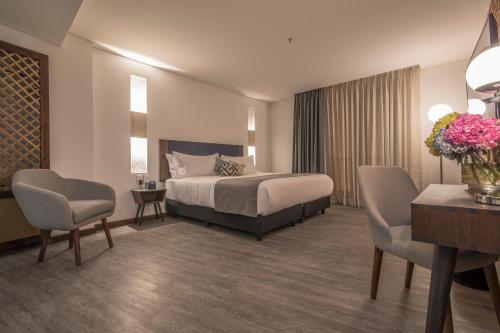 1 queen bed