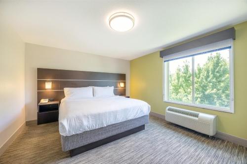 Holiday Inn Express Winona an IHG Hotel - image 11