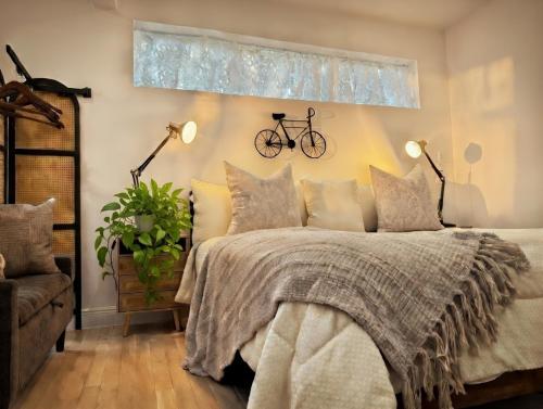 Studio Havana, Peaceful riverside retreat in Highlands (TX)
