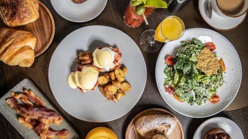 Restaurant, Four Seasons Hotel & Residences Cartagena in Getsemani