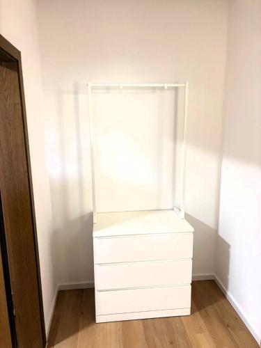 2 bedrooms, 4 beds