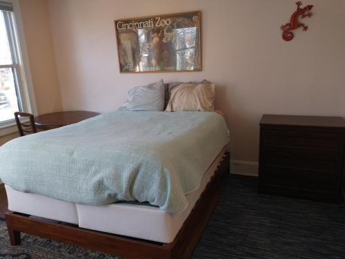 3 Bedroom Apartment 30 Minutes to New York No Car Needed in Ridgefield Park (New Jersey)