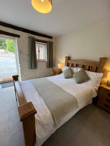 The Bateman Arms AKA The Coach house Inn in Erdislanda