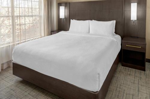 Residence Inn by Marriott Albuquerque North - image 6