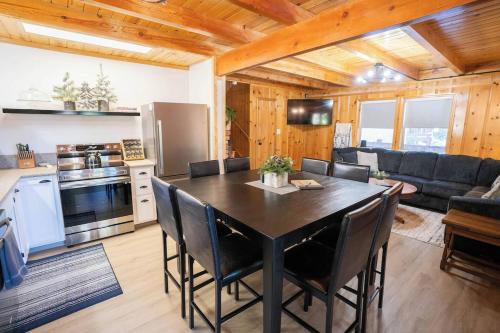 Instalações, Strawberry Chalet Near Pinecrest & Dodge Ridge in Pinecrest (CA)