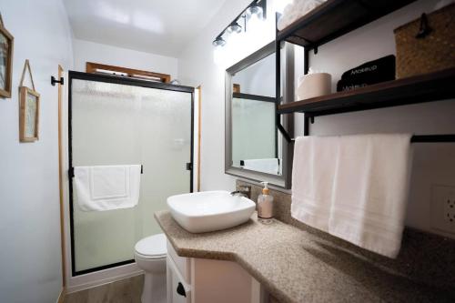 Instalações, Strawberry Chalet Near Pinecrest & Dodge Ridge in Pinecrest (CA)