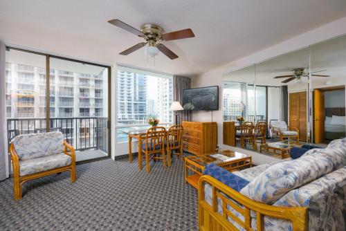 Imperial Hawaii Resort - image 11