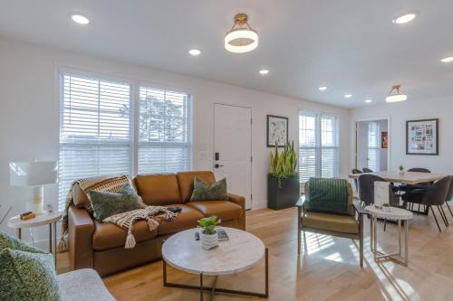 The Nashville Note Music City Stay and Modern – khách sạn tại Glencliff