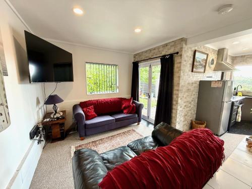 Cosy Raglan Studio - Walk to Beach and Village - Roberts St - Studio Downstairs, Раглан (фото 10)