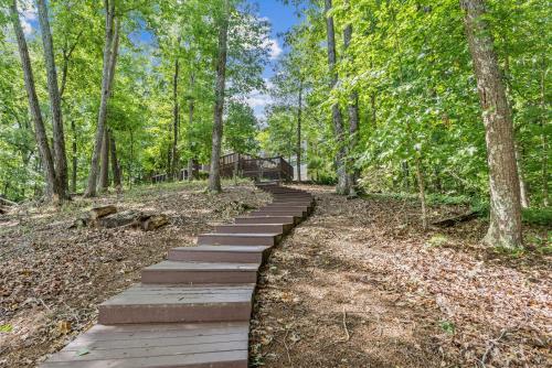 Shorewood Shores Dock & Hot Tub! home - main image