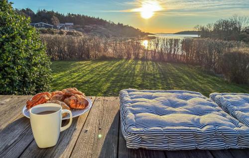 Viesnīcas āriene, 5 Bedroom Cozy Home In Onsala in Gottskar