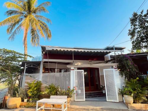 外部景觀, HanaHihi Countryside View Guest House in 和榮