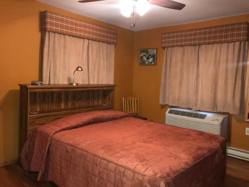 Trout Town Inn - image 3