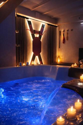 Suite Spa et Jeux de Cogny in Gleize (Rhone-Alpes)