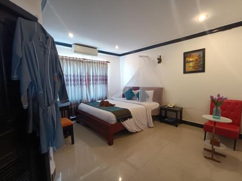 room detail thumbnail 0