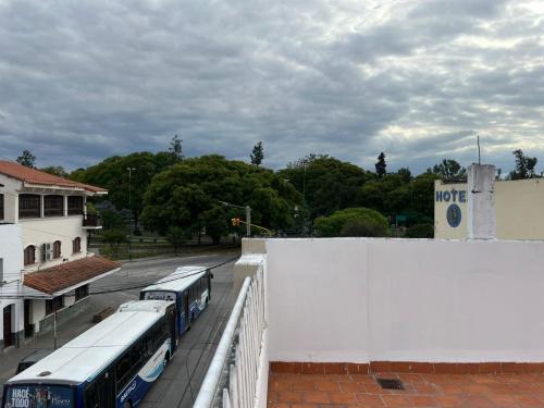 Habitación con Gran Terraza y Hermosa Vista - image 3