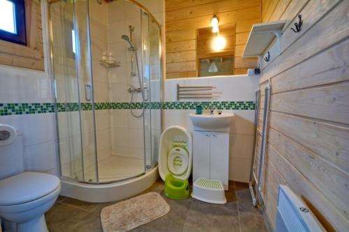 Holiday Homes With Pool, Mielenko - Mielno