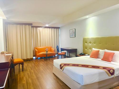 Tai Pan Hotel, Bangkok
